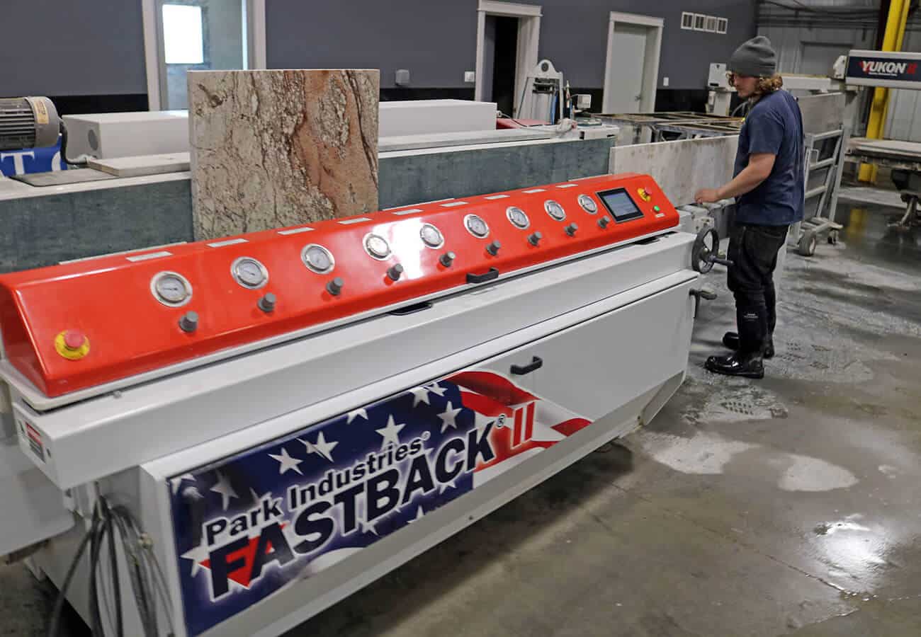 Fastback II Polishing Operation